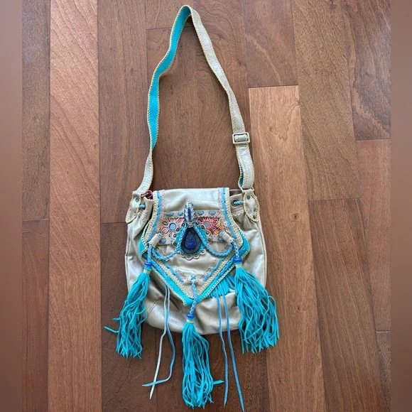 World Family Ibiza Leather Bag - Picture 2 of 11